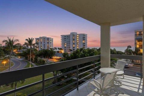Condo in Longboat Key, Florida, 3 bedrooms № 2233525 - photo 5