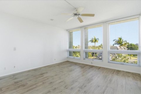 Condo in Longboat Key, Florida, 3 bedrooms № 2233525 - photo 23