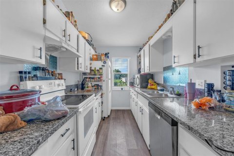 Immobilier commercial à vendre à Ocala, Floride: 4 chambres, 193.79 m2 № 2302421 - photo 27