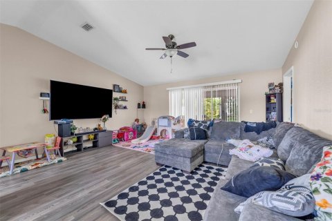 Immobilier commercial à vendre à Ocala, Floride: 4 chambres, 193.79 m2 № 2302421 - photo 20