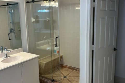 Купить виллу или дом в Мирамар, Флорида 5 комнат, 317.45м2, № 2249960 - фото 15