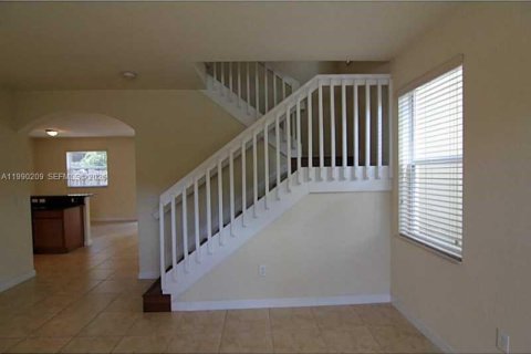 Casa en venta en Doral, Florida, 3 dormitorios, 185.06 m2 № 2052081 - foto 8