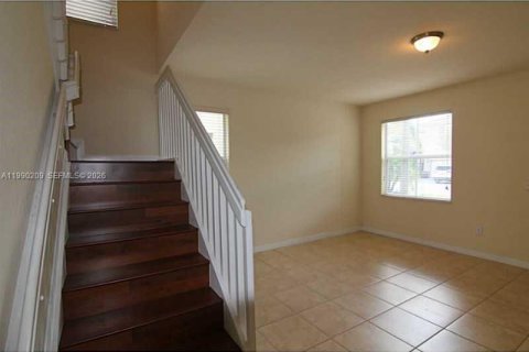 Casa en venta en Doral, Florida, 3 dormitorios, 185.06 m2 № 2052081 - foto 6