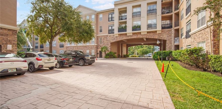 Condominio en Tampa, Florida, 2 dormitorios № 1906484