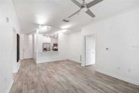 Condominio en alquiler en Tampa, Florida, 2 dormitorios, 100.33 m2 № 1906484 - foto 9