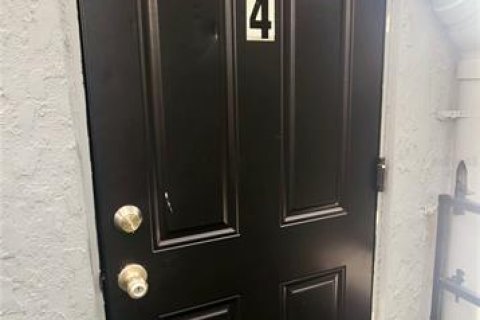 Appartement à louer à Winter Haven, Floride: 1 chambre, 97.73 m2 № 1906706 - photo 3