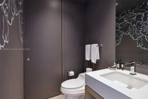 Condominio en venta en Miami Beach, Florida, 2 dormitorios, 95.32 m2 № 1727388 - foto 23