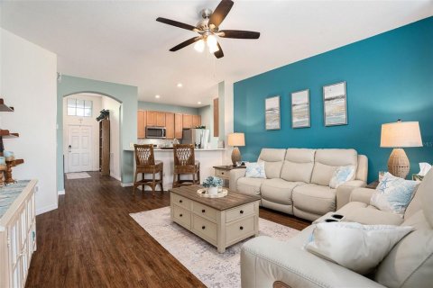 Casa en venta en Brooksville, Florida, 3 dormitorios, 160.16 m2 № 1886470 - foto 5