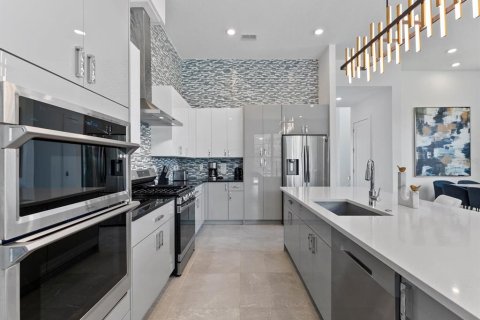 Villa ou maison à vendre à Davenport, Floride: 6 chambres, 351.17 m2 № 1718961 - photo 7