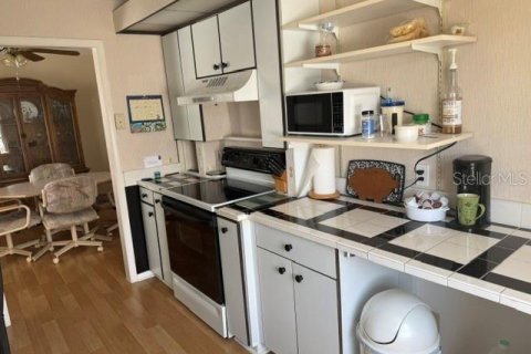 Condominio en venta en Saint Petersburg, Florida, 2 dormitorios, 127.74 m2 № 2236018 - foto 10