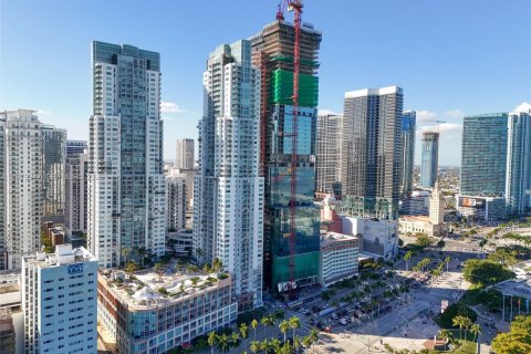 Condo in Miami, Florida, 1 bedroom  № 2351289 - photo 24
