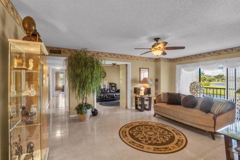 Condo in West Palm Beach, Florida, 3 bedrooms № 2260500