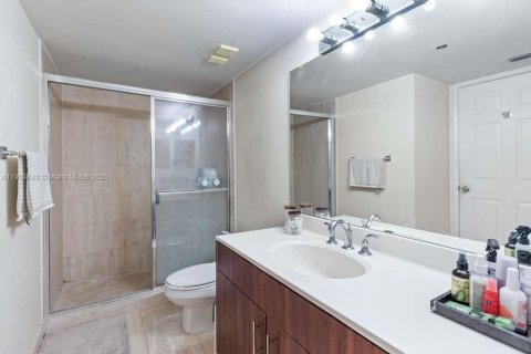 Copropriété à vendre à Aventura, Floride: 2 chambres, 101.36 m2 № 1955218 - photo 7