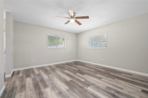 House in Port Charlotte, Florida 2 bedrooms, 117.89 sq.m. № 1810670 - photo 24
