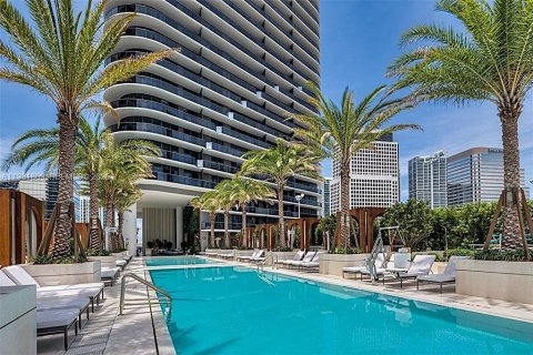 Condominio en venta en Miami, Florida, 1 dormitorio, 77.85 m2 № 2043052 - foto 4