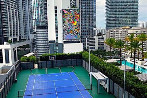 Condominio en venta en Miami, Florida, 1 dormitorio, 77.85 m2 № 2043052 - foto 25