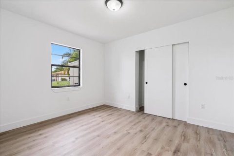Casa en venta en Port Charlotte, Florida, 3 dormitorios, 122.63 m2 № 1837560 - foto 22