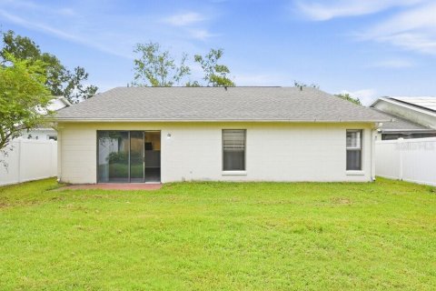 Villa ou maison à louer à Oviedo, Floride: 3 chambres, 130.9 m2 № 2385804 - photo 16