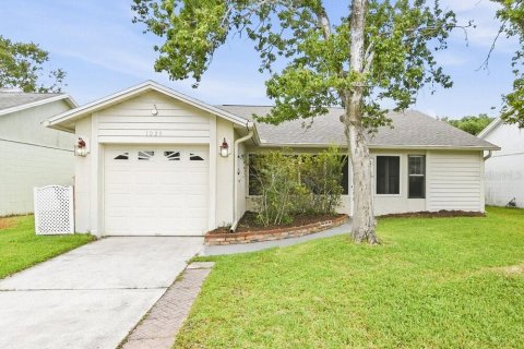Villa ou maison à Oviedo, Floride 3 chambres, 130.9 m2 № 2385804