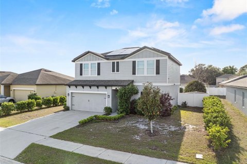 House in Winter Haven, Florida 4 bedrooms, 196.21 sq.m. № 1620428 - photo 3