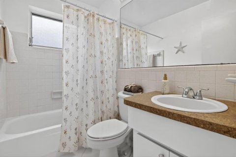 Villa ou maison à vendre à Tamarac, Floride: 2 chambres, 93.09 m2 № 2078404 - photo 15