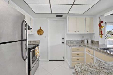 Villa ou maison à vendre à Tamarac, Floride: 2 chambres, 93.09 m2 № 2078404 - photo 11