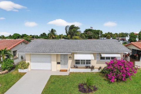 Villa ou maison à vendre à Tamarac, Floride: 2 chambres, 93.09 m2 № 2078404 - photo 2