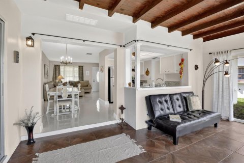 Villa ou maison à vendre à Tamarac, Floride: 2 chambres, 93.09 m2 № 2078404 - photo 19