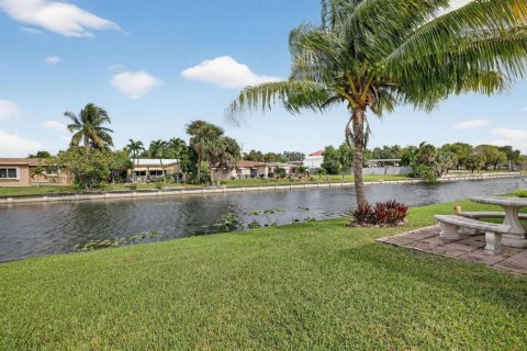 Villa ou maison à vendre à Tamarac, Floride: 2 chambres, 93.09 m2 № 2078404 - photo 27