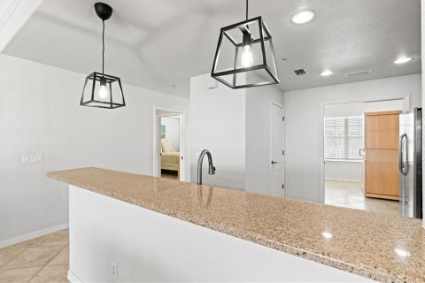 Condo in Venice, Florida, 2 bedrooms  № 1801614 - photo 18