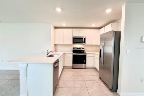 Villa ou maison à louer à Brooksville, Floride: 3 chambres, 436.08 m2 № 2150159 - photo 4