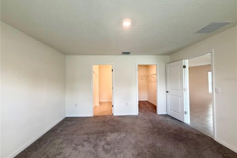 Villa ou maison à louer à Brooksville, Floride: 3 chambres, 436.08 m2 № 2150159 - photo 11