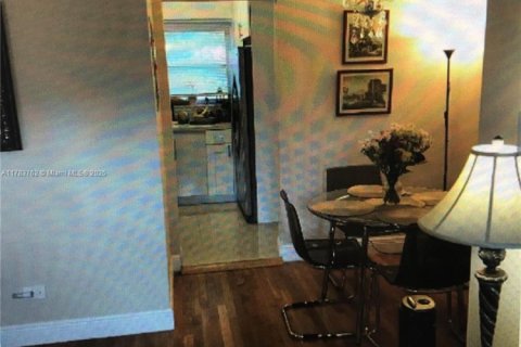 Copropriété à vendre à Coral Gables, Floride: 1 chambre, 54.63 m2 № 1981072 - photo 3