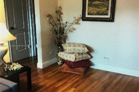 Copropriété à vendre à Coral Gables, Floride: 1 chambre, 54.63 m2 № 1981072 - photo 2