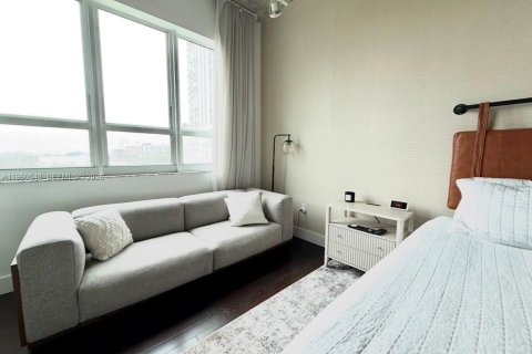 Снять в аренду кондоминиум в Майами, Флорида 1 спальня, 73.76м2, № 2080745 - фото 21