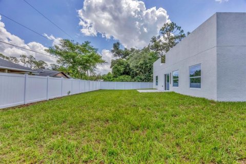 Casa en venta en Port Charlotte, Florida, 5 dormitorios, 213.12 m2 № 1856420 - foto 19