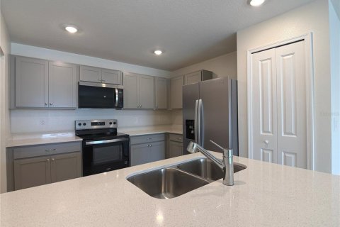 Villa ou maison à louer à Dundee, Floride: 3 chambres, 116.13 m2 № 2415262 - photo 5