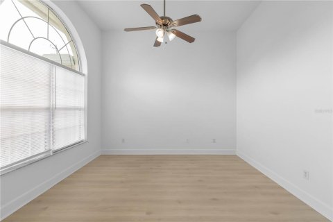 Casa en venta en Palm Coast, Florida, 4 dormitorios, 189.24 m2 № 1912581 - foto 5