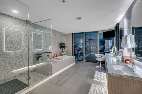 Купить кондоминиум в Майами, Флорида 3 спальни, 250.93м2, № 2145906 - фото 27