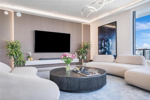 Купить кондоминиум в Майами, Флорида 3 спальни, 250.93м2, № 2145906 - фото 16