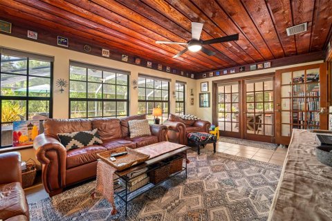 Villa ou maison à vendre à Bradenton, Floride: 3 chambres, 196.49 m2 № 1916298 - photo 15