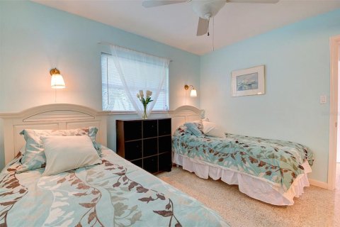 Casa en alquiler en Sarasota, Florida, 2 dormitorios, 142.7 m2 № 1774952 - foto 28