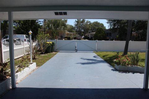 Casa en alquiler en Sarasota, Florida, 2 dormitorios, 142.7 m2 № 1774952 - foto 6