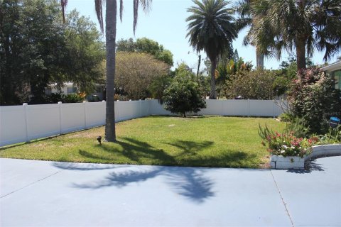 Casa en alquiler en Sarasota, Florida, 2 dormitorios, 142.7 m2 № 1774952 - foto 8