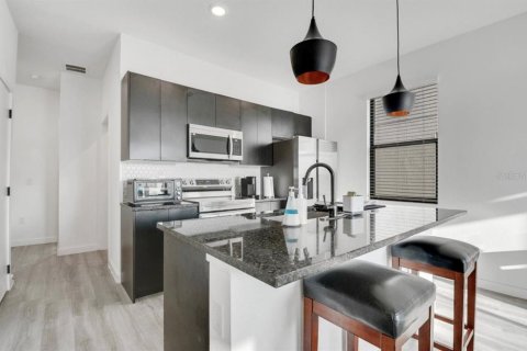 Townhouse in Kissimmee, Florida 3 bedrooms, 127.46 sq.m. № 1870635 - photo 6