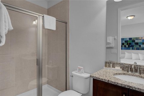 Casa en venta en Kissimmee, Florida, 8 dormitorios, 316.98 m2 № 1903169 - foto 8