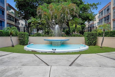 Copropriété à vendre à Plantation, Floride: 1 chambre, 86.58 m2 № 1942210 - photo 26