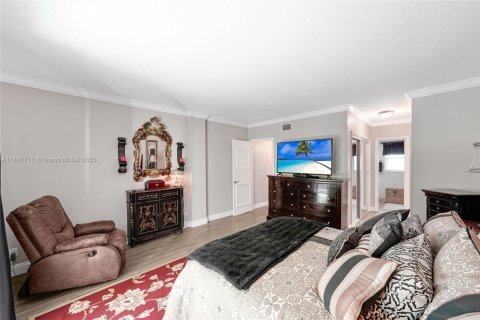 Copropriété à vendre à Plantation, Floride: 1 chambre, 86.58 m2 № 1942210 - photo 18