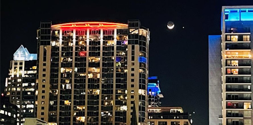 Condominio en Orlando, Florida, 1 dormitorio № 1882768