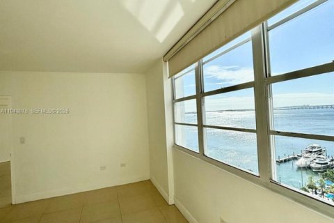 Снять в аренду кондоминиум в Майами, Флорида 2 спальни, 91.97м2, № 2002104 - фото 24